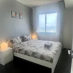 อพาร์ทเม้น Sea View With Amazing View Pattaya