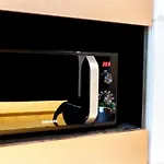 Central Pattaya Condo With Roof Top Pool