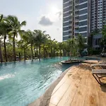 Luxury 70sqm 2 Bedroom Next To Walking Street อพาร์ทเม้น Pattaya