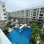 Arcadia Beach Continental 1Br Apt Mid-High Floor Pool View Cozy Vibes
