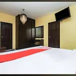 Lucky Inn Suites