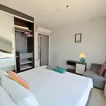 2 Bed Excellent Location Infinity Pool