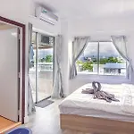 อพาร์ทเม้น Hagone Condotel - Pool, Near & Steps To Weekend Market Pattaya