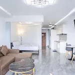 View Talay 5 - Beachfront Ocean View - High Floor & Huge Pool * Pattaya