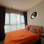 Sea View 2 Bed Room At Great Central Location