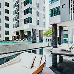 Sea View 2 Bed At Location Pool อพาร์ทเม้น *