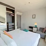 2 Bed At Excellent Location - Apartment