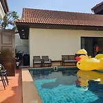 Luxury 3Bed Room Pool Villa Complex 5Min To Beach & Walking Street