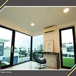 Vegas Villa, วันหยุดที่บ้าน Pattaya