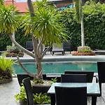 Golden Tulip Essential Hotel
