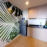 Apartment Sea View High Floor 2 Bed *