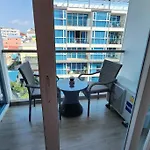 Centara Avenue Pool View B72