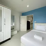 โรงแรม Baan By Sabai Near By God Pattaya