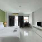 Baan By Sabai Near By God 3* Pattaya