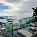 อพาร์ทเม้น With Roof Pool Pattaya