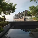 With Roof Pool Pattaya