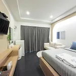 Hotel The Seathru Koh Larn Pattaya