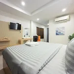 Hotel The Seathru Koh Larn 3*