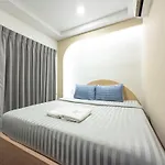 Hotel The Seathru Koh Larn Pattaya