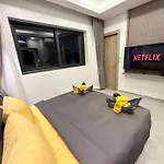 Super Luxury 3 Bedroom Private Pool With Jacuzzi, Near 711, 10 Minutes To Walking Street And - Mt 7