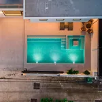 T M L-Urban 4 Bedroom-Independent Swimming Pool And Ktv