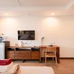 Hotel The Corner 3*