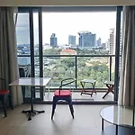 อพาร์ทเม้น Zire Wongamat Luxury With Sea View Pattaya