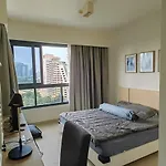 Zire Wongamat Luxury With Sea View อพาร์ทเม้น