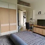อพาร์ทเม้น Zire Wongamat Luxury With Sea View