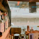 Happiness Community Wake & Bake - Rooftop Bar & Bistro *