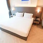 Hotel The One Cozy Living