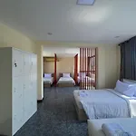 Maland House Hostel - Pattaya Soi 14 Saisong Road