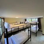 Maland House - Soi 14 Saisong Road Hotel *