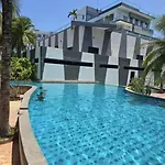 อพาร์ทเม้น Arcadia Beach Condominium