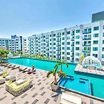 อพาร์ทเม้น Arcadia Beach Condominium Pattaya