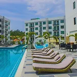 Arcadia Beach Condominium Pattaya