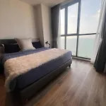 Sea View At The Front - Breathtaking View อพาร์ทเม้น *