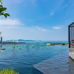 Edge Sea View *