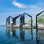 Edge Central Pattaya Sea View