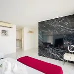 Your Days Pool Pattaya