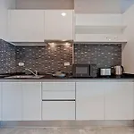Beachfront Condo Phratamnak