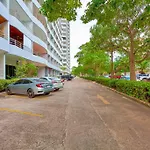 Beachfront Condo Phratamnak