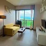 Sea View High Floor 2 Bed Room-excellent Location Pattaya