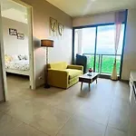Sea View High Floor 2 Bed Room-excellent Location Pattaya