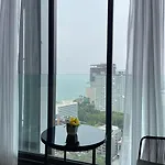 Edge By Su Apartment Pattaya
