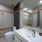 Apartment C-view By Apartwell Pattaya