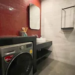 Edge # Utrip Apartment