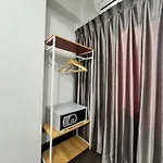 Maland House - Soi 14 Saisong Road *