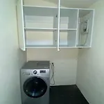 Holiday home 3 Bedroom Renovated House With In - And Outdoor Jacuzzi *