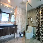 Grand Avenue 2bedroom By Fantaseabeach Apartment